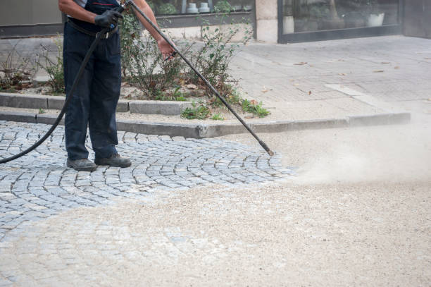 Best Parking Lot and Garage Cleaning  in East Uniontown, PA